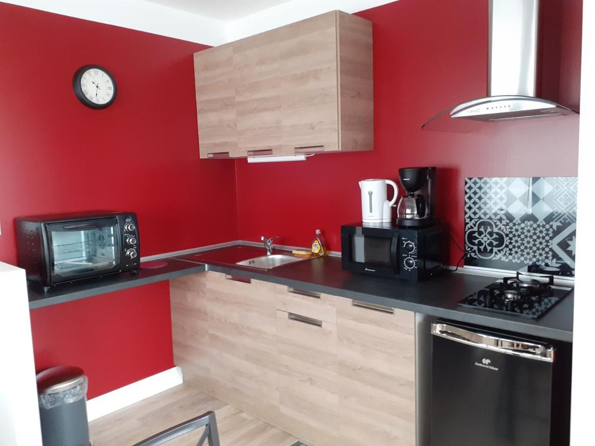 Mini Loft Apartment Saintes Exterior photo